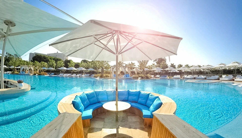 هتل رگنوم کاریا آنتالیا